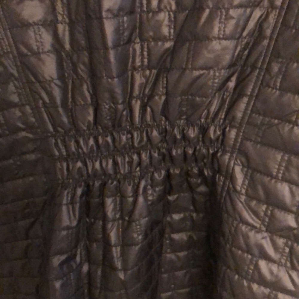 Coat - Picture 3 of 8
